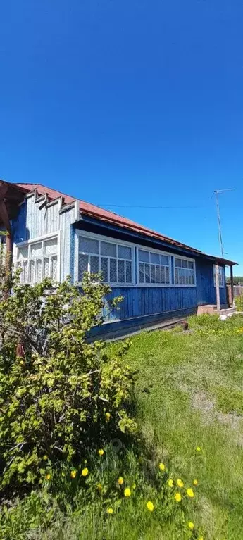 Дом в Башкортостан, Чишминский район, Еремеевский сельсовет, с. ... - Фото 1