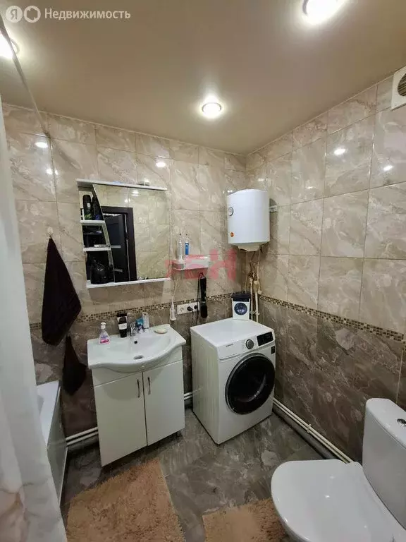 2-комнатная квартира: Омск, микрорайон Городок Нефтяников, улица ... - Фото 1