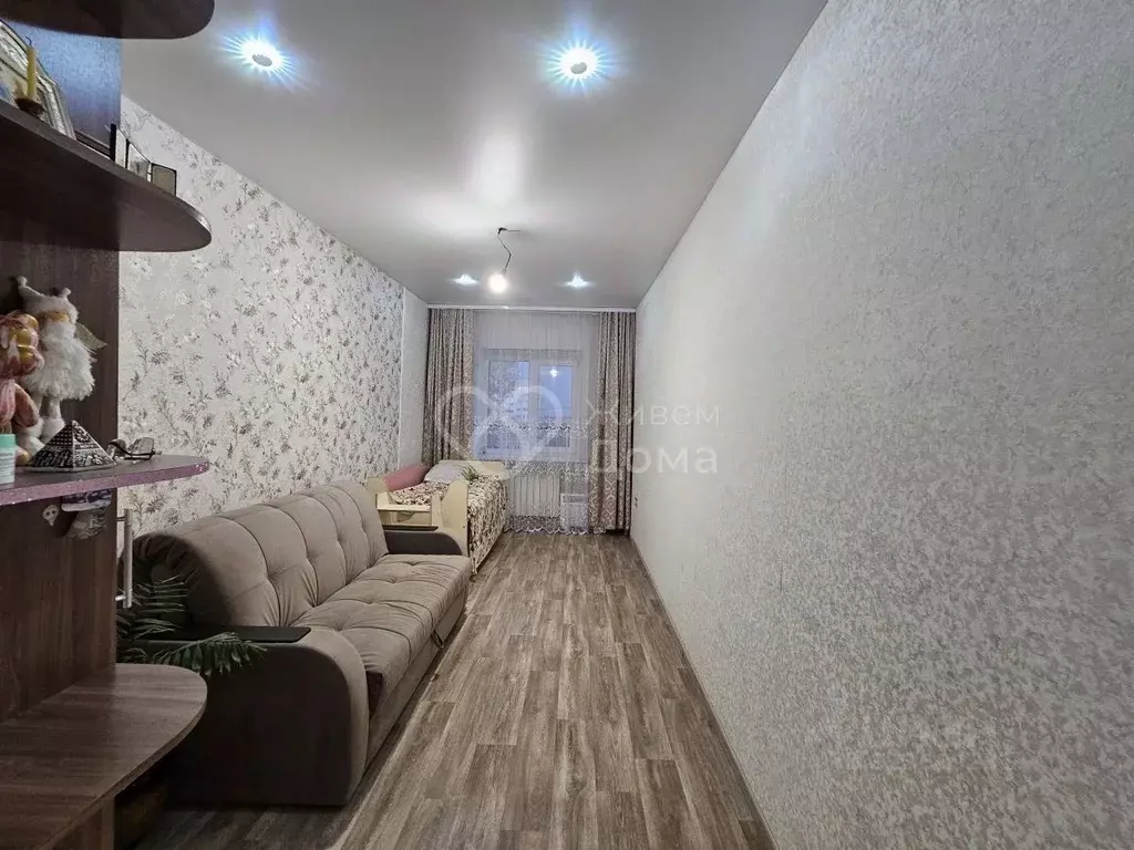 3-к кв. Волгоградская область, Волгоград ул. Генерала Шумилова, 75 ... - Фото 1