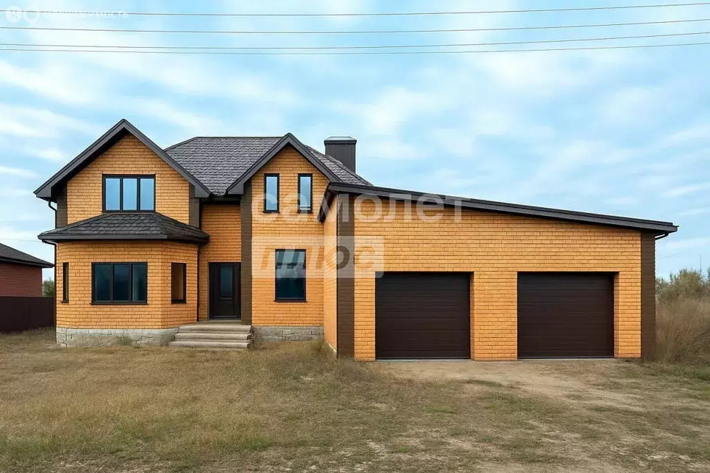 Дом в село Кузьминские Отвержки, Сосновая улица, 16А (200 м) - Фото 1