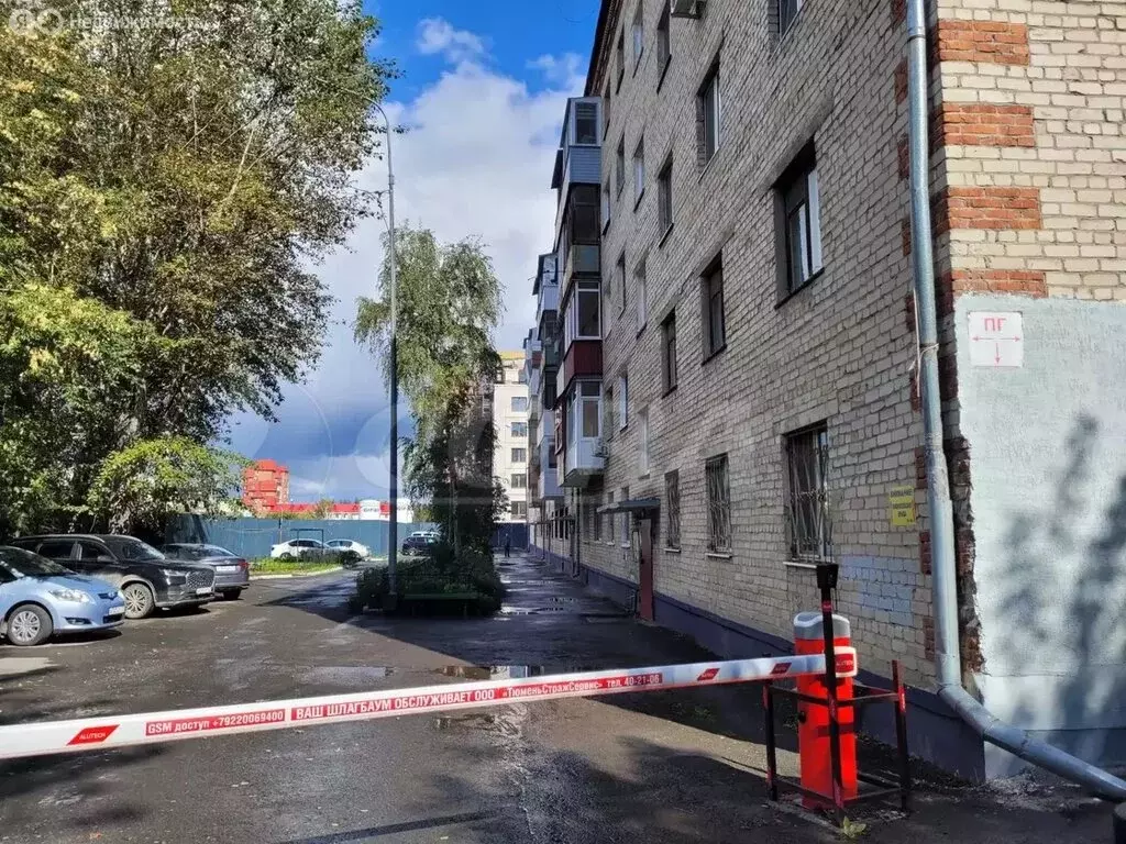 1-комнатная квартира: Тюмень, Минская улица, 98 (29.6 м) - Фото 1