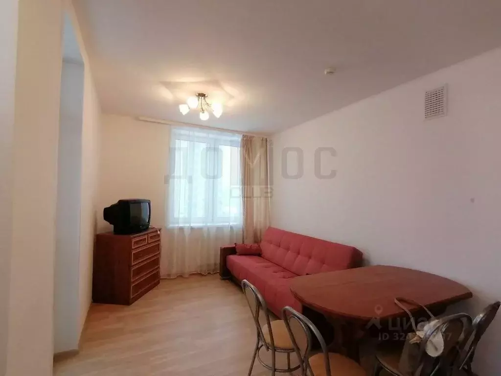 2-к кв. Свердловская область, Екатеринбург ул. Цвиллинга, 58 (60.7 м) - Фото 1