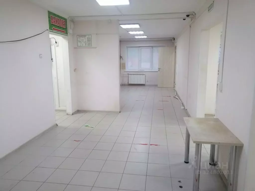 Помещение свободного назначения в Коми, Сыктывкар ул. Карла Маркса, ... - Фото 1