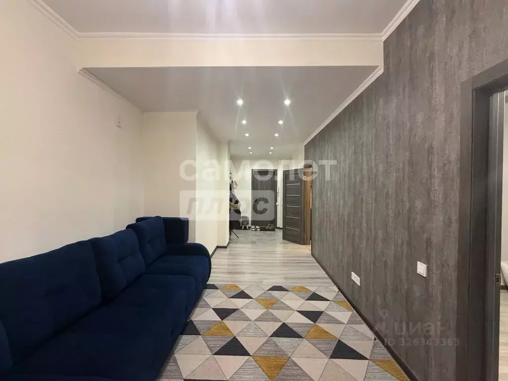 3-к кв. Омская область, Омск Заозерная ул., 13Б (72.8 м) - Фото 2