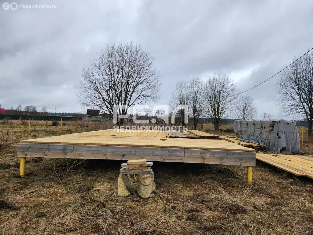 Участок в Клопицкое сельское поселение, деревня Красные Череповицы (15 ... - Фото 1