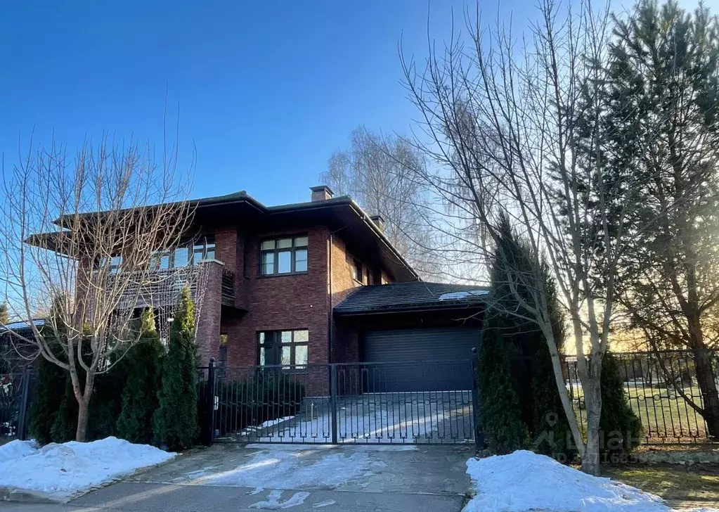 Дом в Москва Булгаков кп,  (300 м) - Фото 1