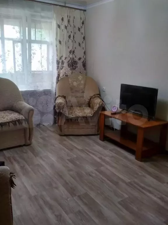 1-к. квартира, 30 м, 1/5 эт. - Фото 1