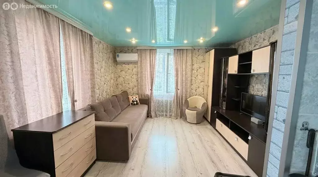 2-комнатная квартира: Ирбит, улица Кирова, 103 (39.8 м) - Фото 1