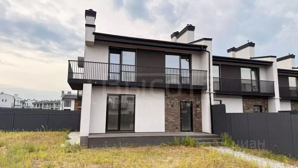 Таунхаус в Воронежская область, Рамонский район, Яменское с/пос, д. ... - Фото 1