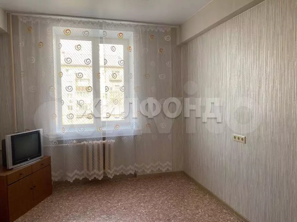 Комната 10 м в 1-к., 4/6 эт. - Фото 1