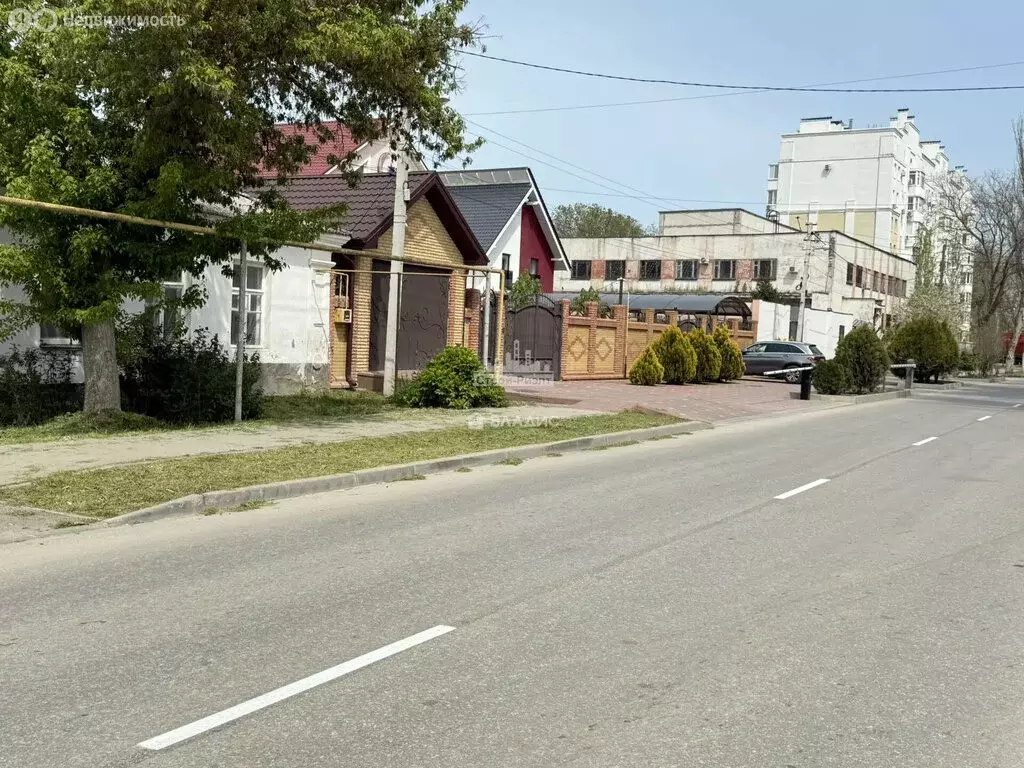 4-комнатная квартира: Керчь, улица Комарова, 18 (49.4 м) - Фото 2