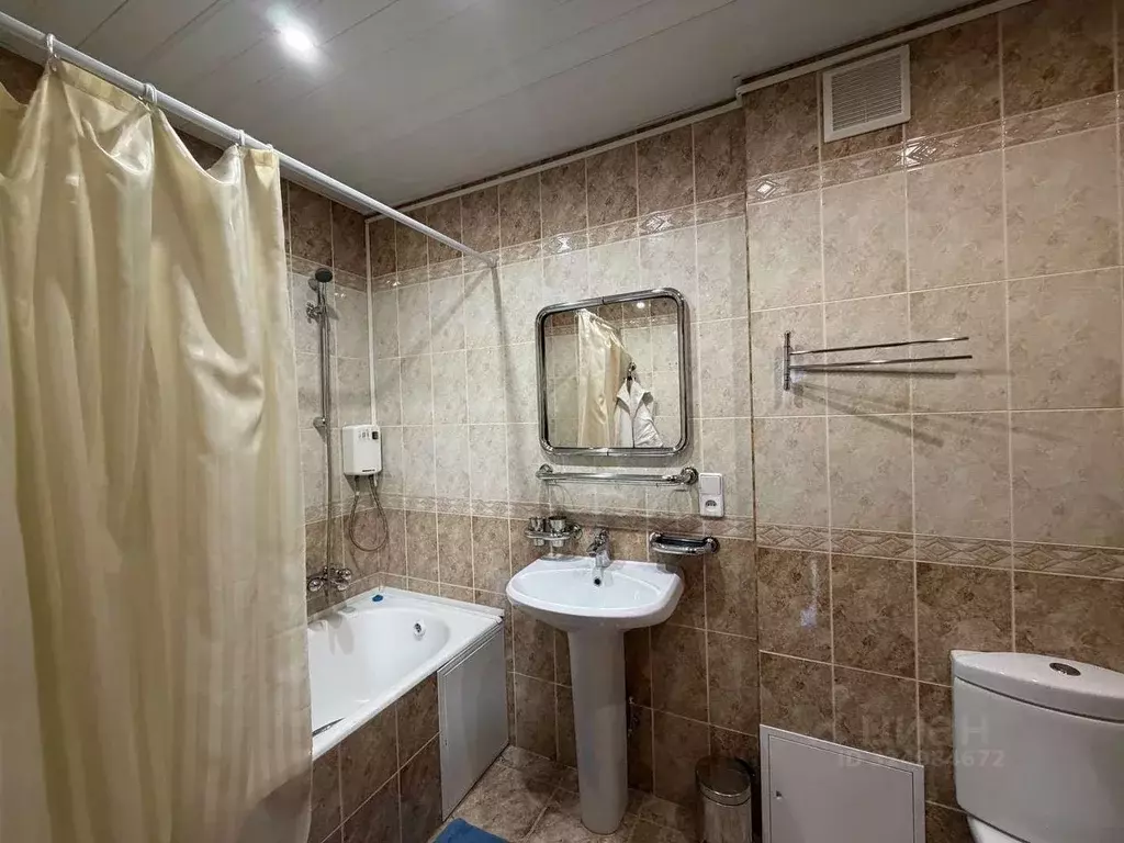 3-к кв. Белгородская область, Старый Оскол Дубрава мкр, 1 кв-л, 10 ... - Фото 2