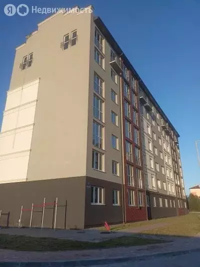 3-комнатная квартира: Гурьевск, Каштановая улица, 3 (80.93 м) - Фото 1