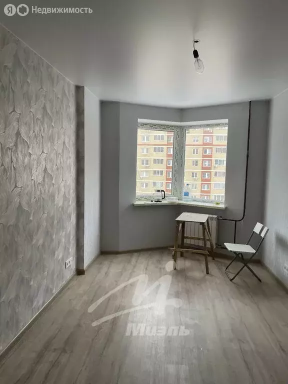 2-комнатная квартира: посёлок городского типа Свердловский, Молодёжная ... - Фото 1