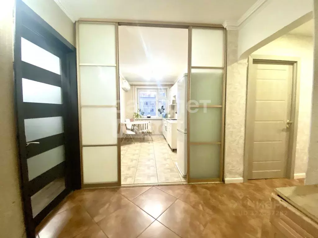 3-к кв. Саха (Якутия), Якутск ул. Дзержинского, 45/2 (62.1 м) - Фото 1