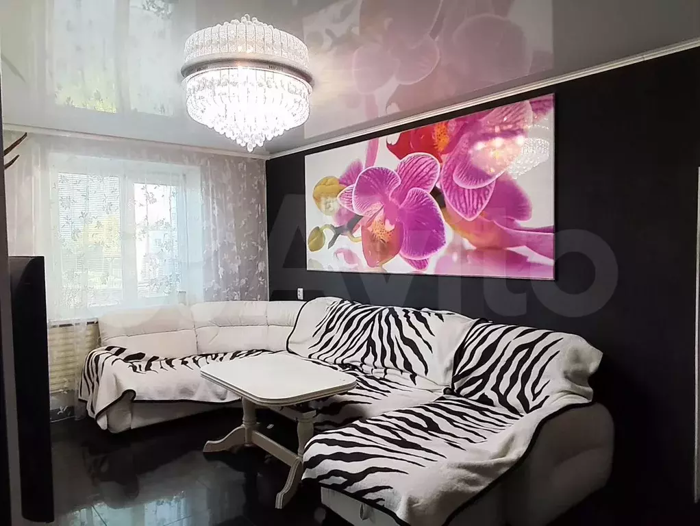 3-к. квартира, 63 м, 3/9 эт. - Фото 0