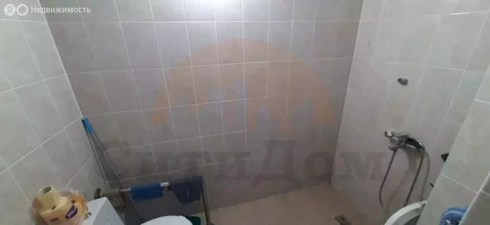 2-комнатная квартира: Саки, улица 9-ти Героев, 10Б (55 м) - Фото 1