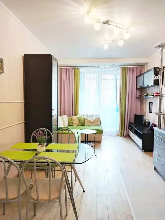 2-к кв. Санкт-Петербург ул. Брянцева, 15к2 (42.0 м) - Фото 0