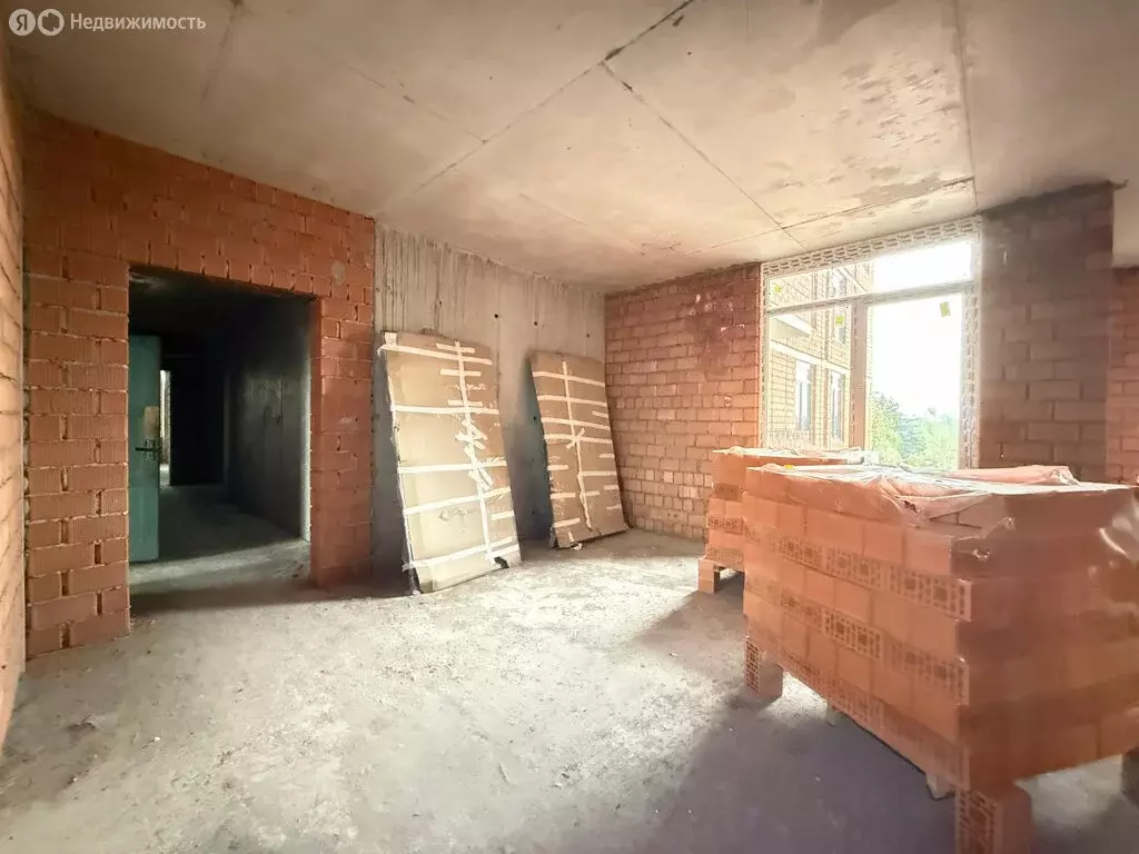 3-комнатная квартира: Нальчик, улица Ашурова, 1Г (89.44 м) - Фото 1