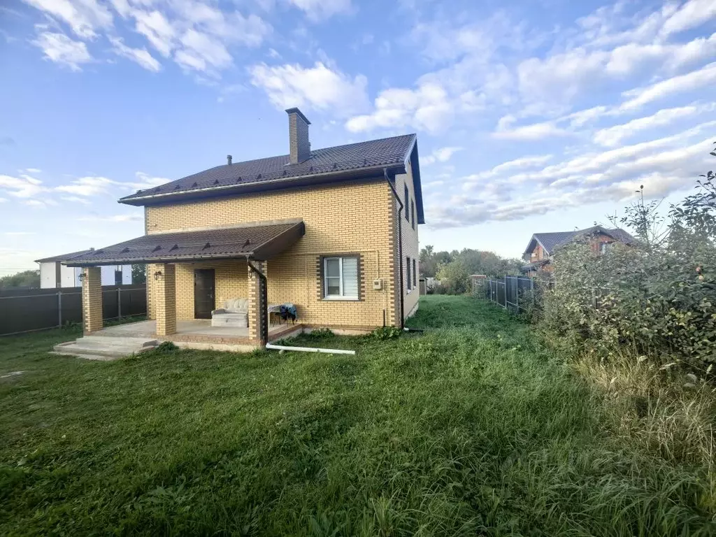 Дом в Калужская область, Город Калуга городской округ, д. Воровая ул. ... - Фото 1