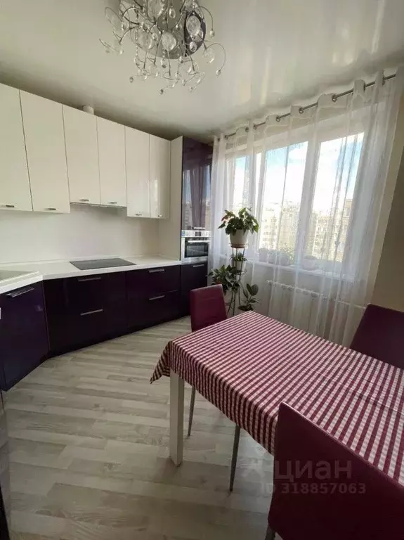 3-к кв. Москва ул. Кашенкин Луг, 6к3 (72.4 м) - Фото 0