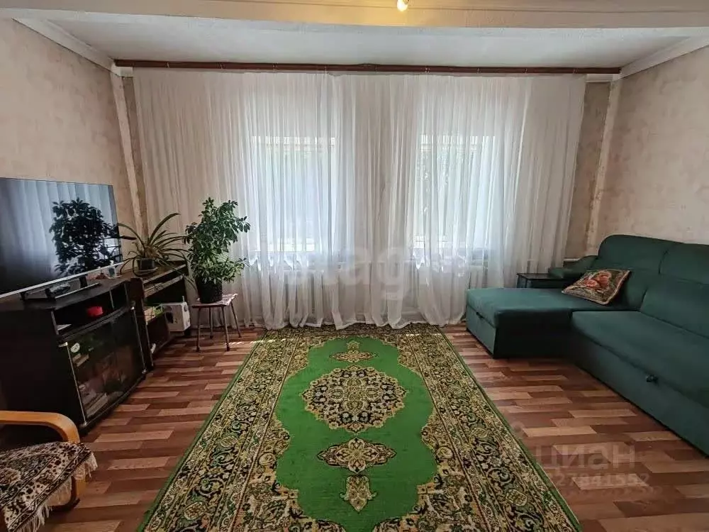 Дом в Омская область, Азовский Немецкий Национальный район, д. Гауф ... - Фото 1
