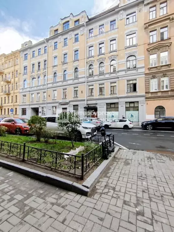 Комната Санкт-Петербург 3-я Советская ул., 9 (18.1 м) - Фото 0