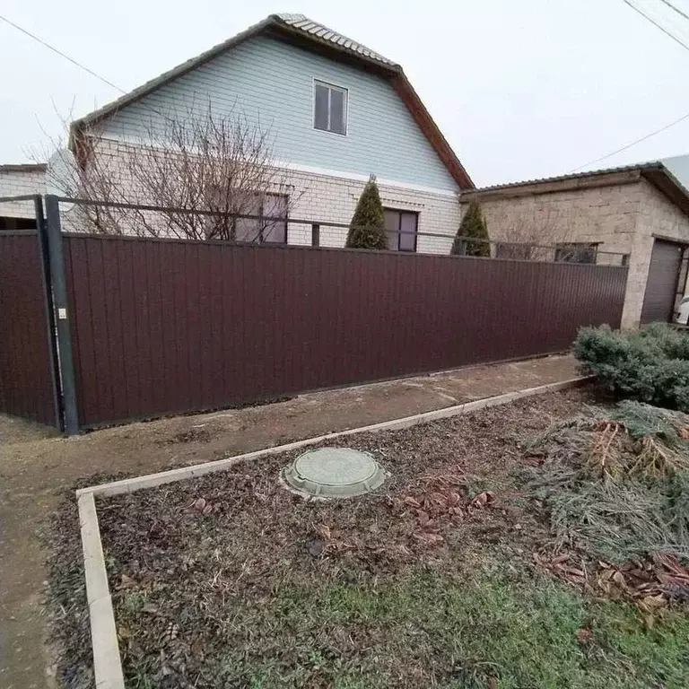 Дом в Оренбургская область, Бузулук ул. Российская, 32 (106 м) - Фото 1