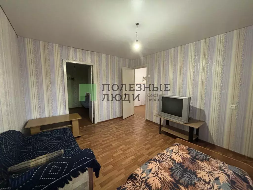 2-к кв. Самарская область, Октябрьск ул. Сакко и Ванцетти, 20 (37.5 м) - Фото 1