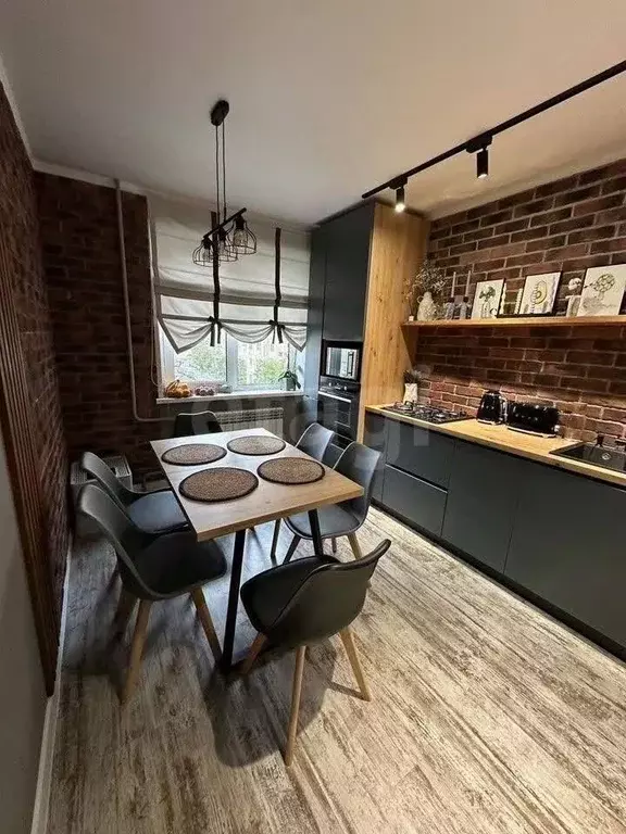 3-к кв. Белгородская область, Старый Оскол Южный мкр, 3 (64.0 м) - Фото 0