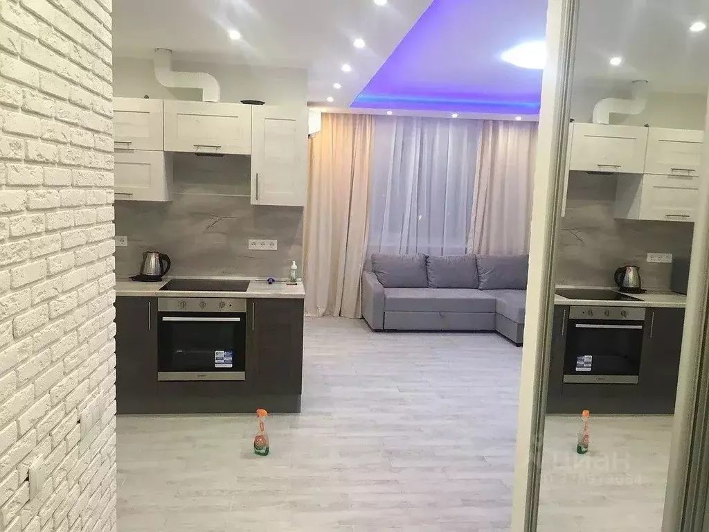 2-к кв. Московская область, Химки 9 Мая ул., 8А (52.0 м) - Фото 0