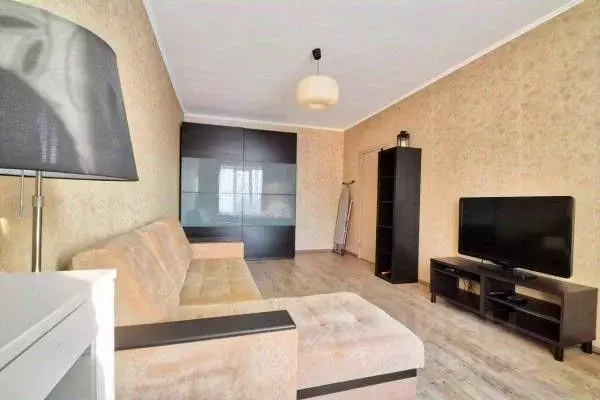 1-к кв. Курская область, Хомутовка рп ул. Пионерская, 5 (38.0 м) - Фото 1