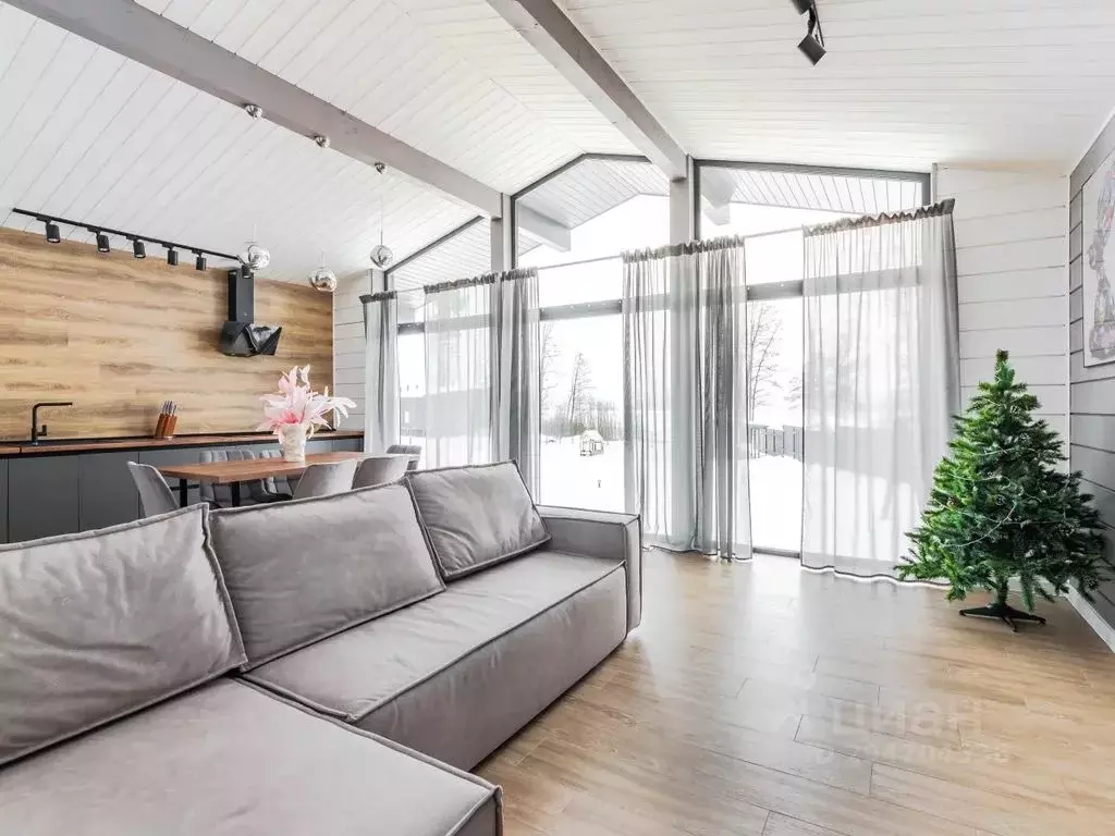 Дом в Ленинградская область, Выборгский район, Полянское с/пос, ... - Фото 1