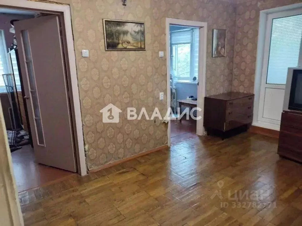 3-к кв. Белгородская область, Белгород ул. 5 Августа, 26 (47.1 м) - Фото 2