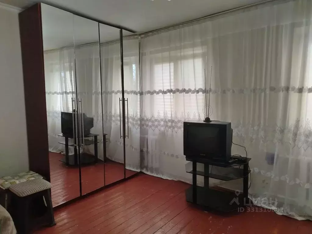 1-к кв. Северная Осетия, Владикавказ ул. Гугкаева, 61 (20.0 м) - Фото 1
