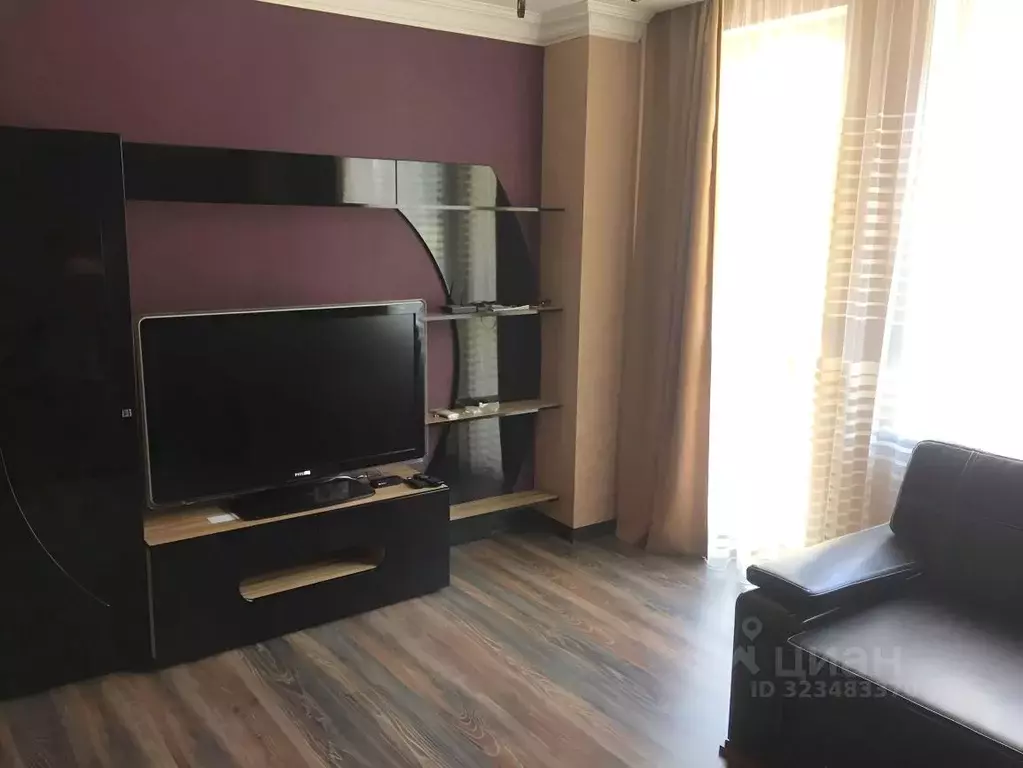 2-к кв. Севастополь ул. Ялтинская, 7А (80.0 м) - Фото 2