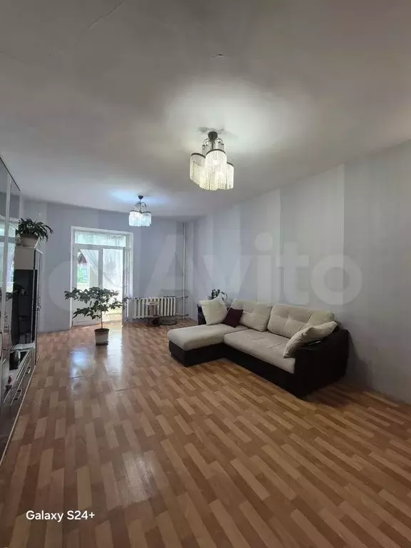 3-к. квартира, 80,9 м, 3/3 эт. - Фото 0