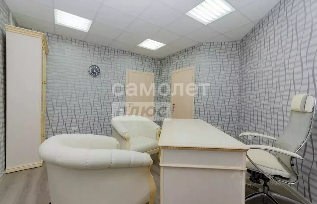 Помещение свободного назначения в Челябинская область, Челябинск ул. ... - Фото 1