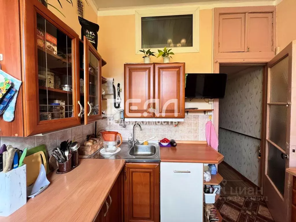 2-к кв. Санкт-Петербург 16-я Васильевского острова линия, 65 (47.4 м) - Фото 2