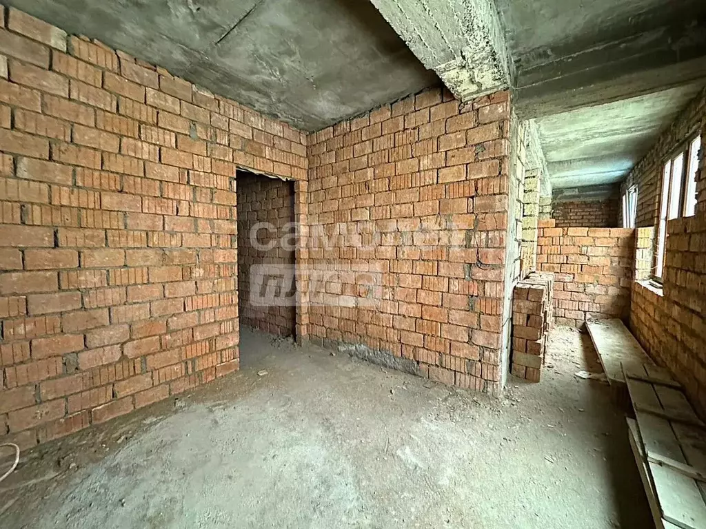 2-к. квартира, 73 м, 1/4 эт. - Фото 0