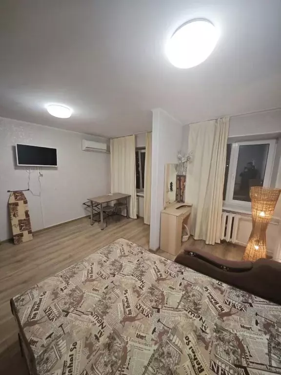 Студия Приморский край, Владивосток ул. Адмирала Корнилова, 9 (30.0 м) - Фото 1
