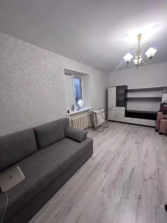 1-к кв. Псковская область, Псков ул. Красных Просвещенцев, 4 (31.0 м) - Фото 1