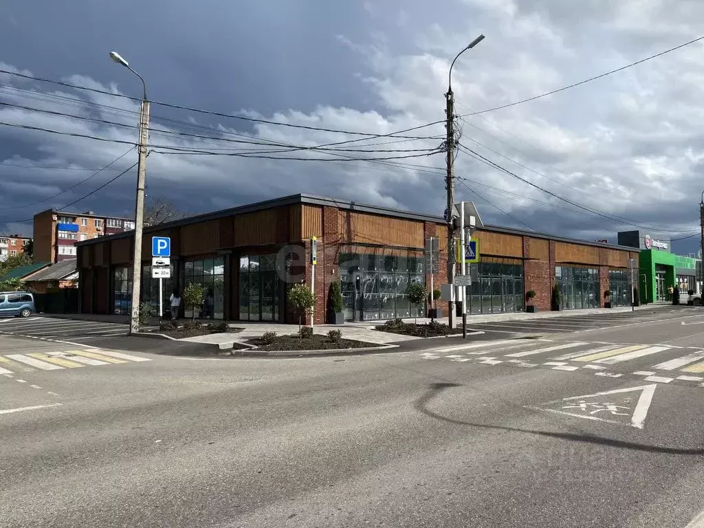 Помещение свободного назначения в Адыгея, Майкоп ул. 2-я Курганная, 1 ... - Фото 1