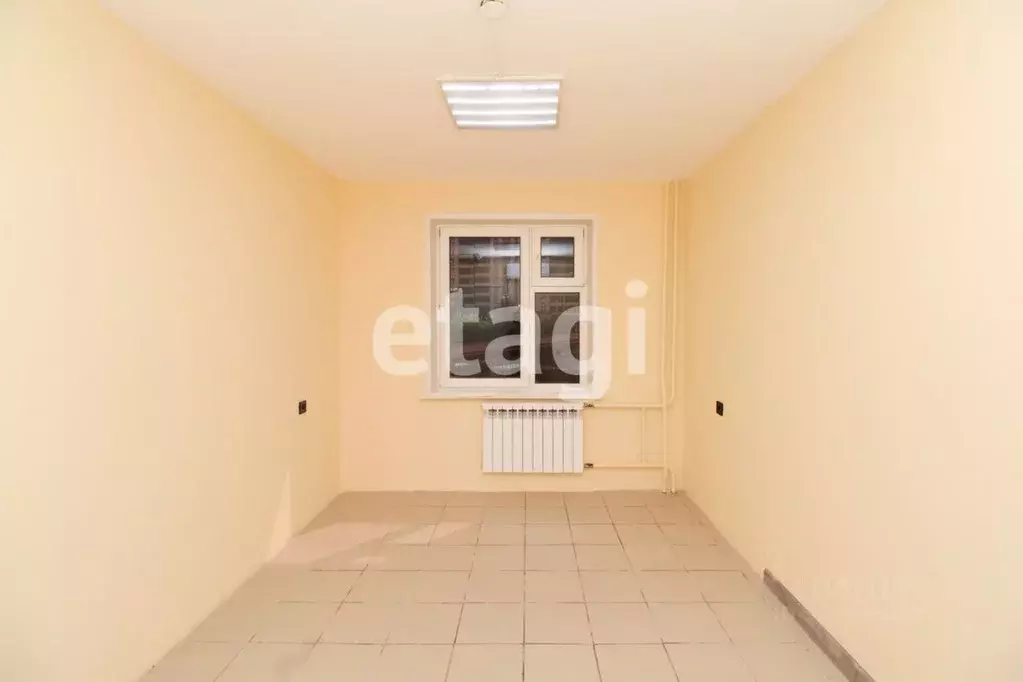 Торговая площадь в Красноярский край, Красноярск ул. Петра Подзолкова, ... - Фото 1