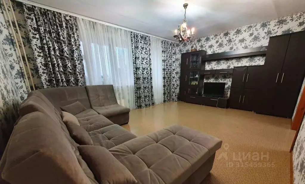 2-к кв. Самарская область, Тольятти Офицерская ул., 19 (70.0 м) - Фото 0