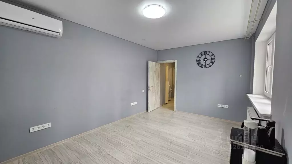 Офис в Краснодарский край, Краснодар ул. Имени В.Н. Мачуги, 166А (42 ... - Фото 1