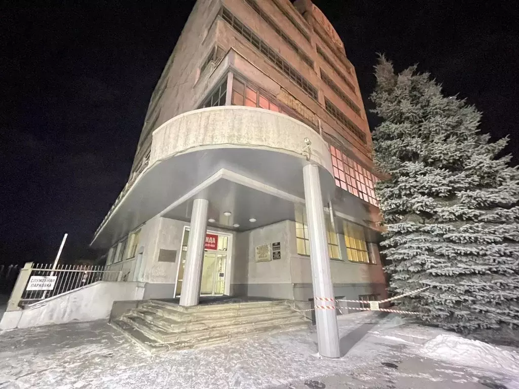 Помещение свободного назначения в Свердловская область, Екатеринбург ... - Фото 0