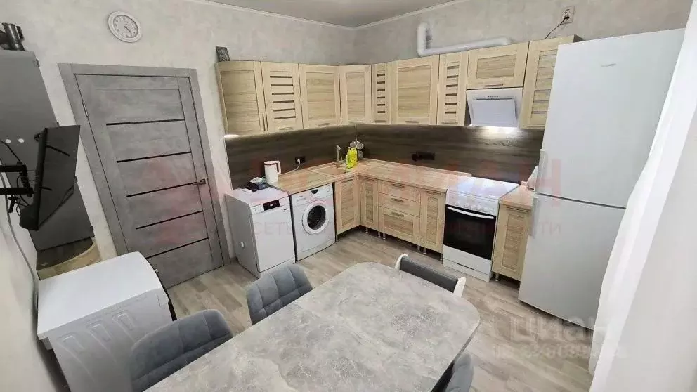 1-к кв. Ростовская область, Волгодонск Весенняя ул., 4 (41.9 м) - Фото 1