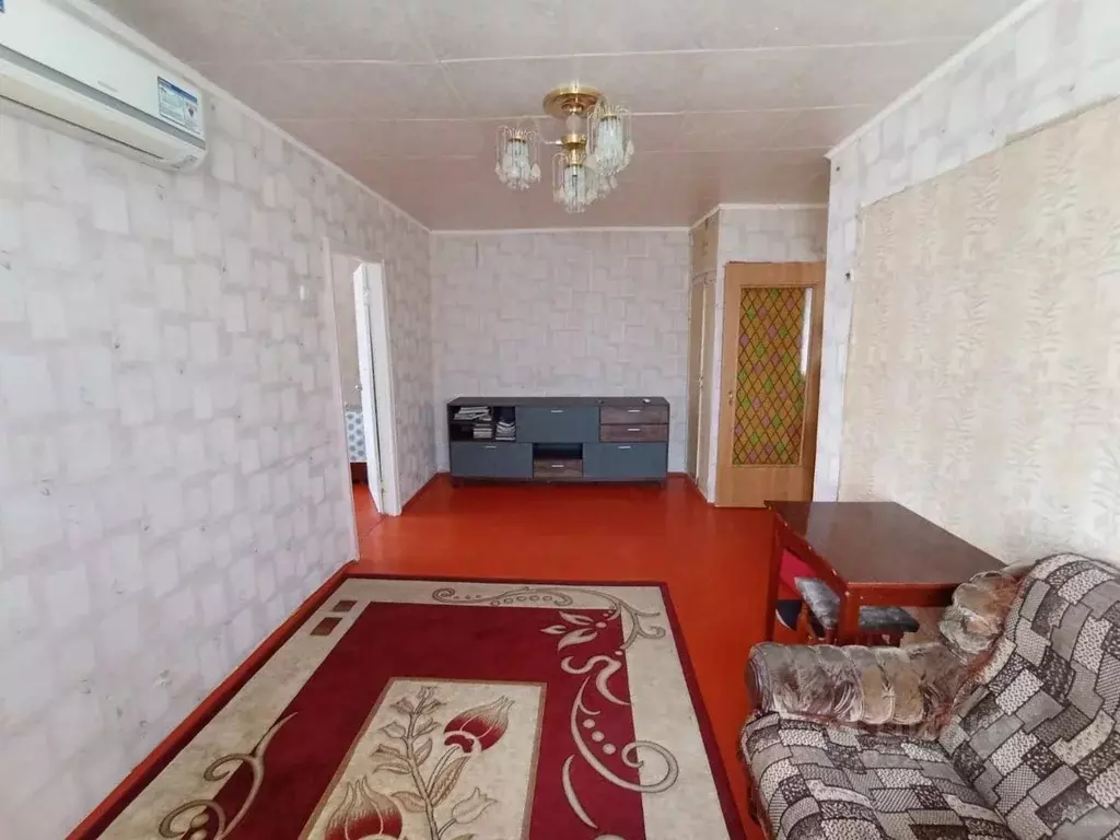 3-к кв. Ростовская область, Донецк 12-й кв-л, 13 (60.8 м) - Фото 1