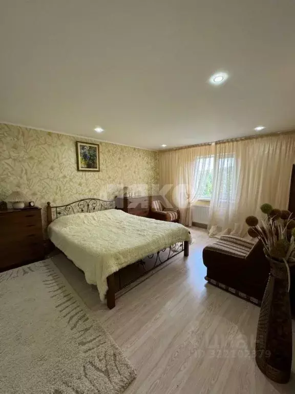 Дом в Крым, Симферопольский район, Чистенское с/пос, с. Фонтаны, ... - Фото 1